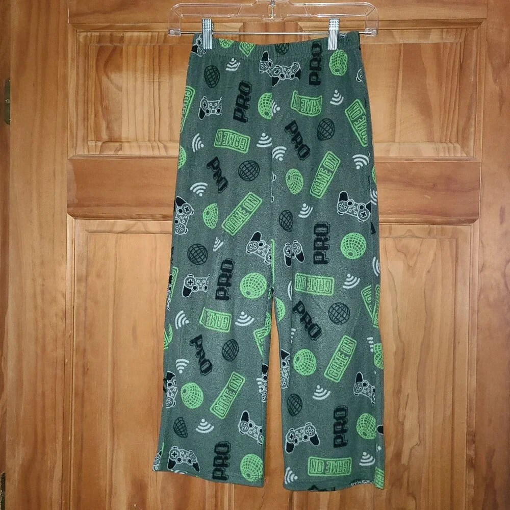 5/$30 Boys Cuddl Duds Green Gaming Theme Fleece Pajama Pants